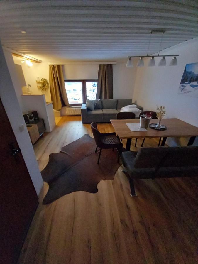 Stille Oase Apartment Panorama 푸슈안데르글로크네르스트라세 외부 사진